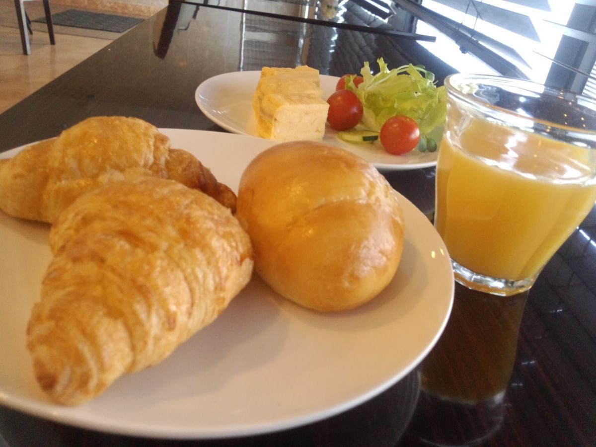 Apa Hotel Miyazaki Miyakonojo Ekimae Esterno foto